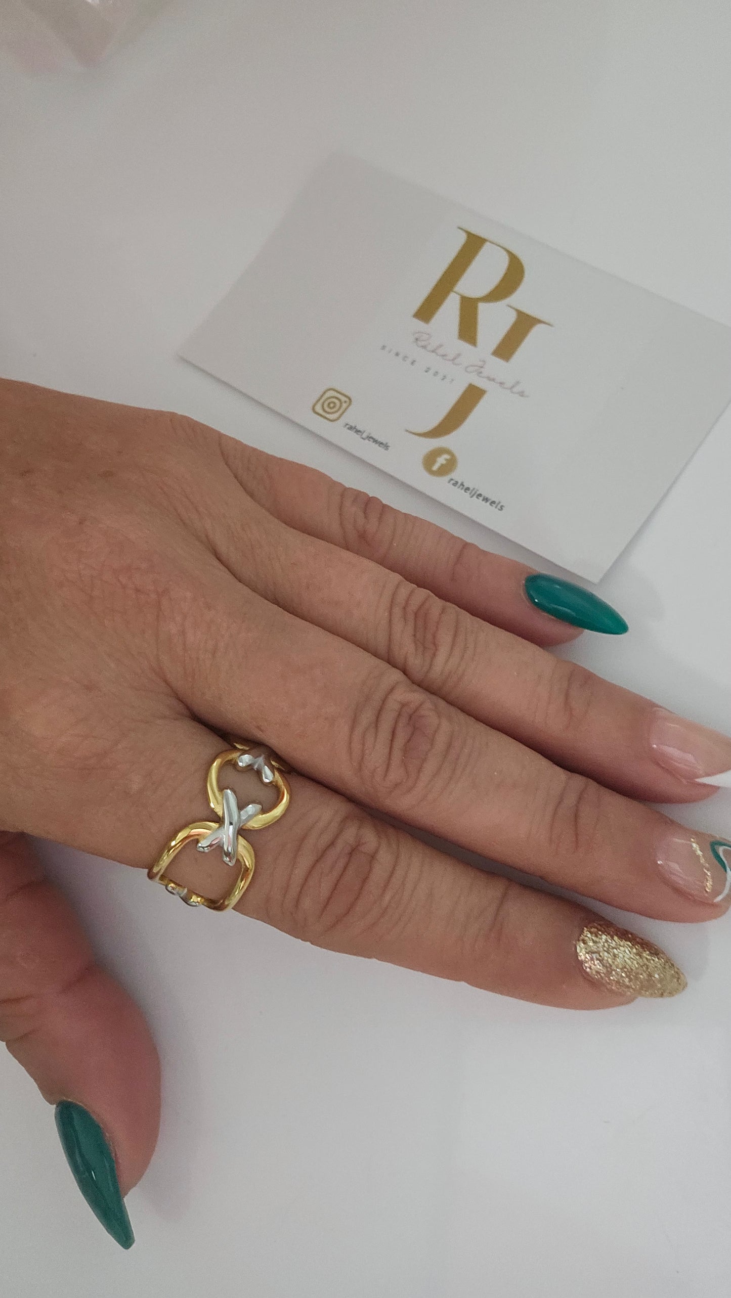 BELLE RING