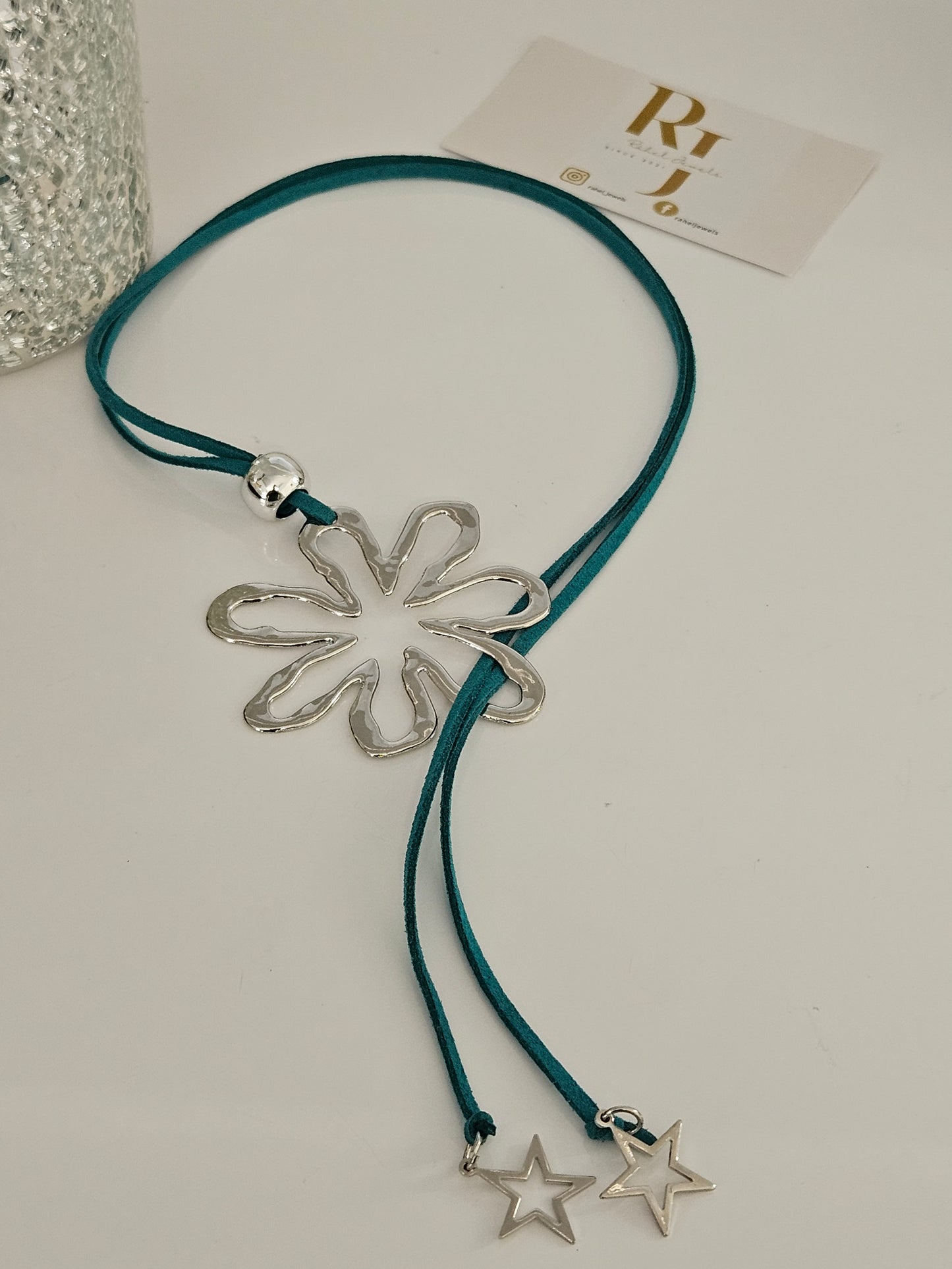 FLOWER PLATED NECKLACE