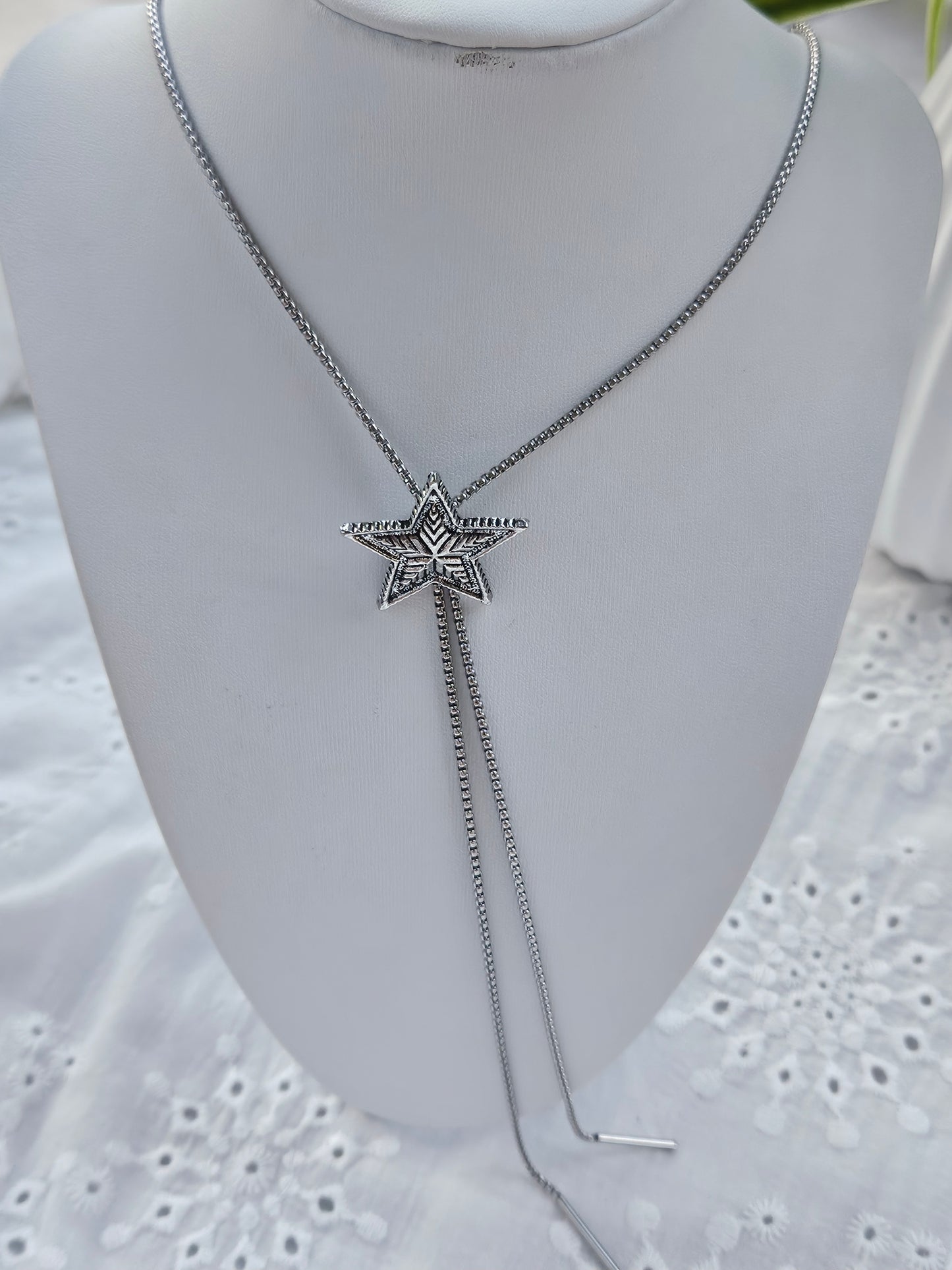 MARES NECKLACE PLATED