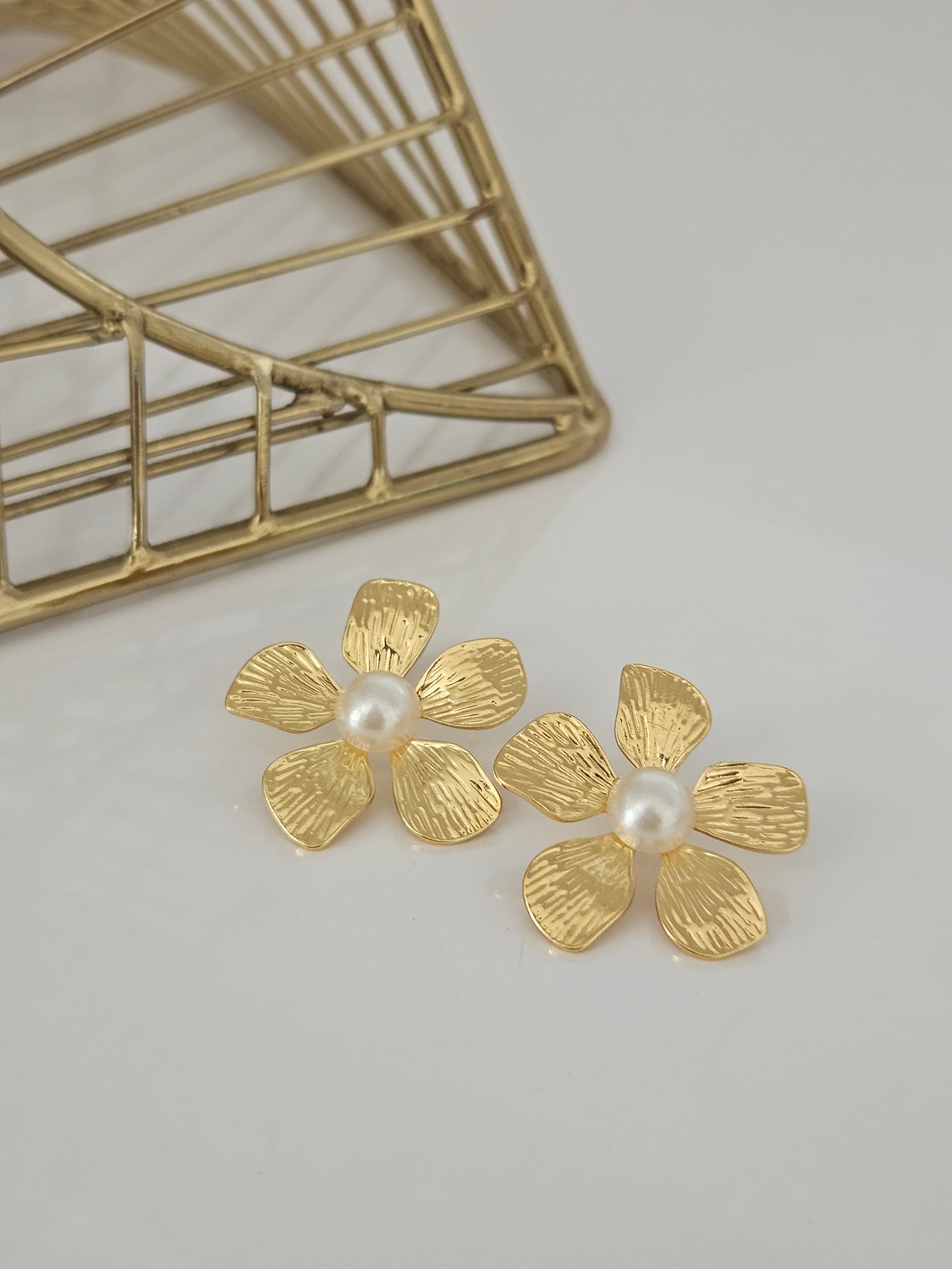 AVA EARRINGS