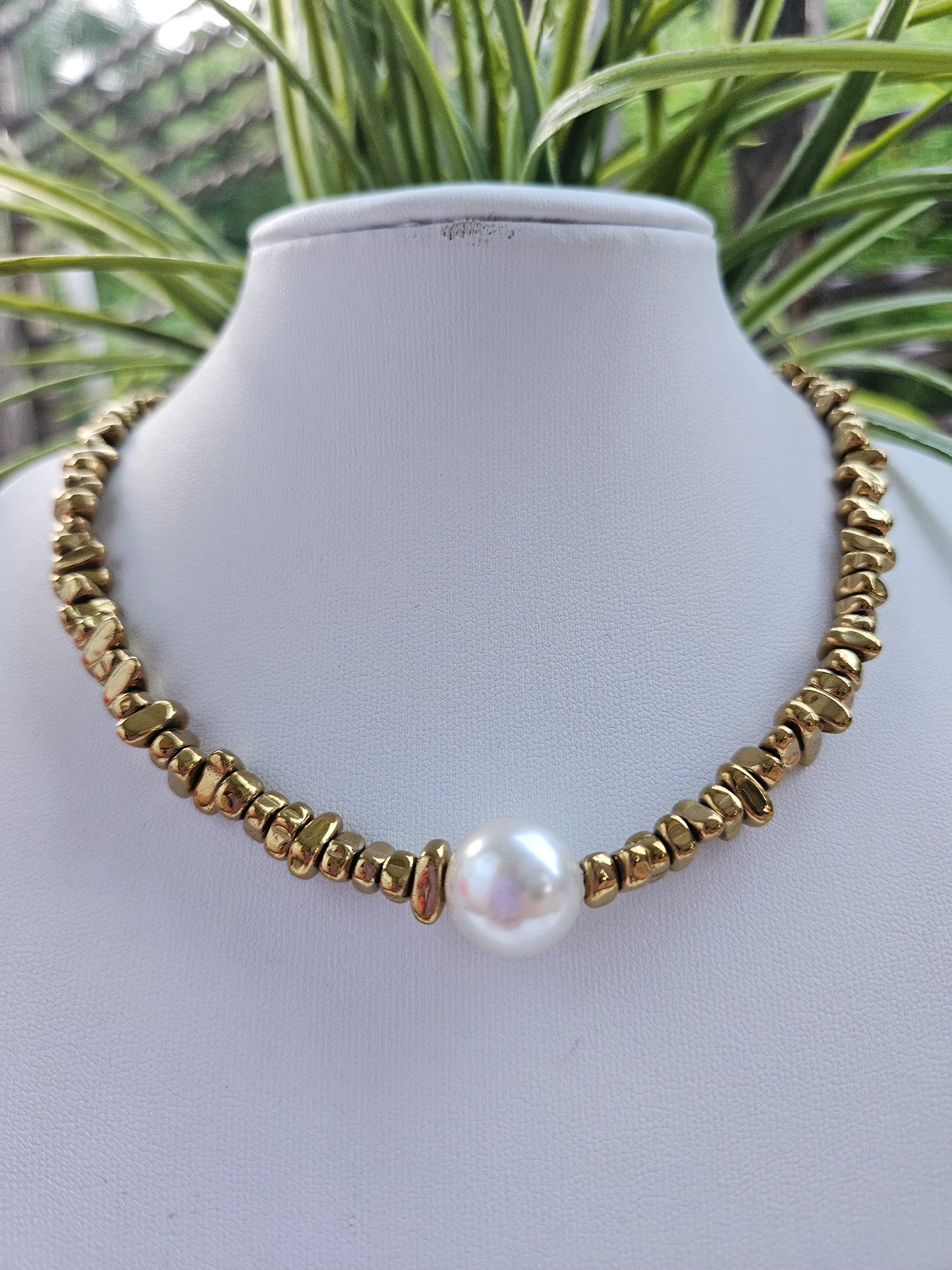 BELINDA NECKLACE