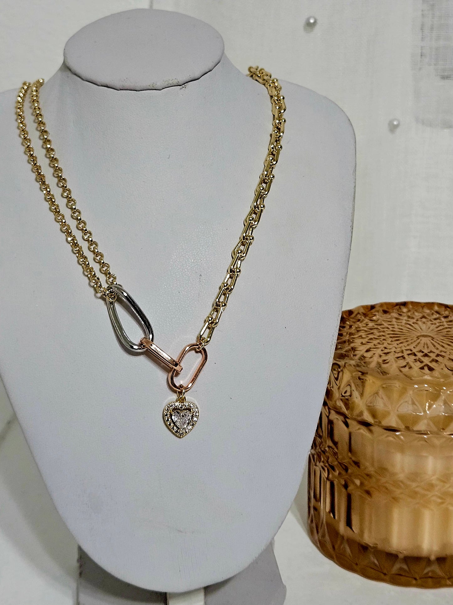 Asaris Necklace