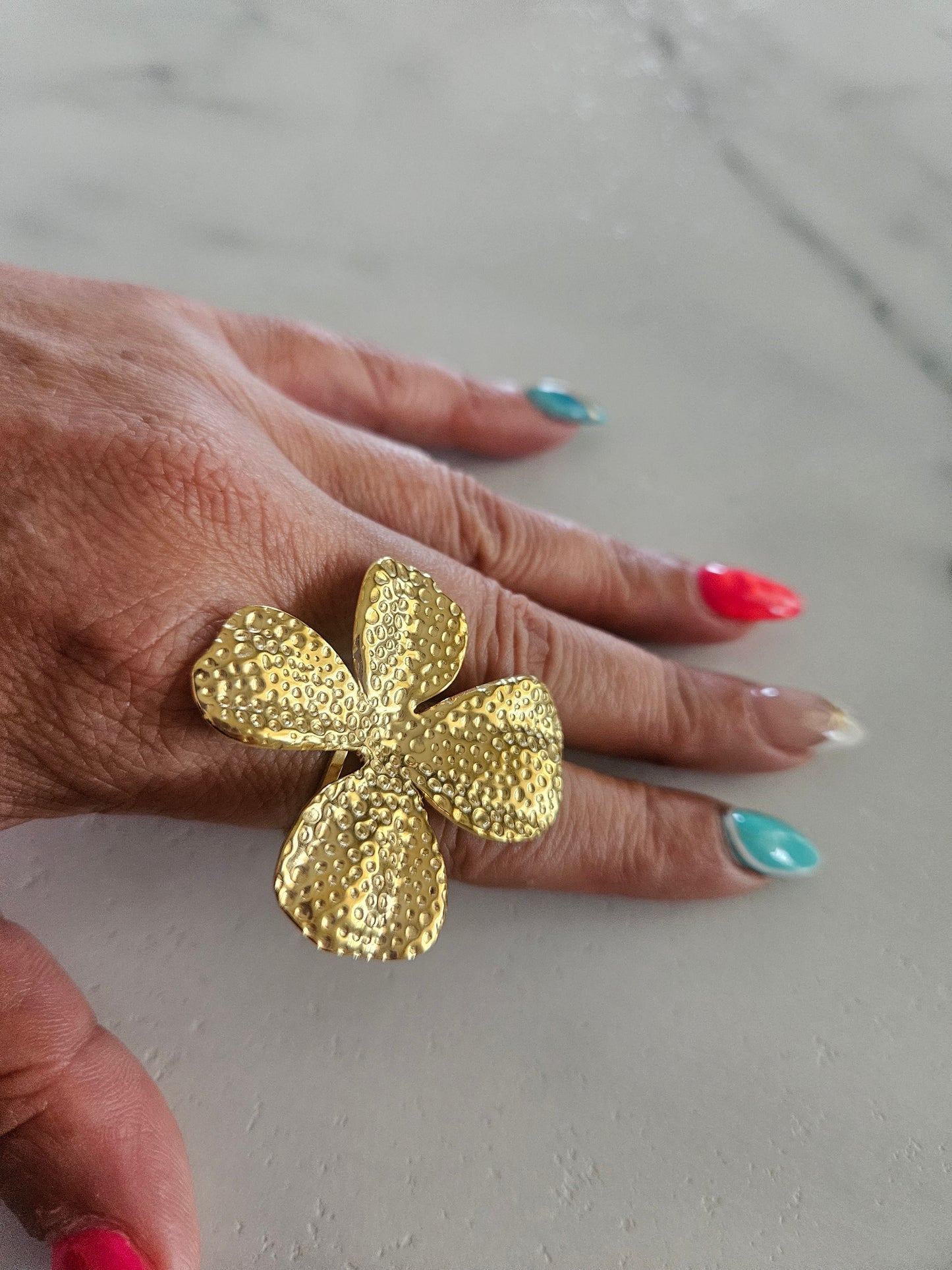 Zury Flower Rings
