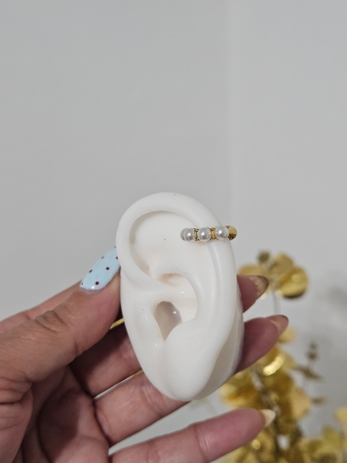 Sofy Ear Cuff