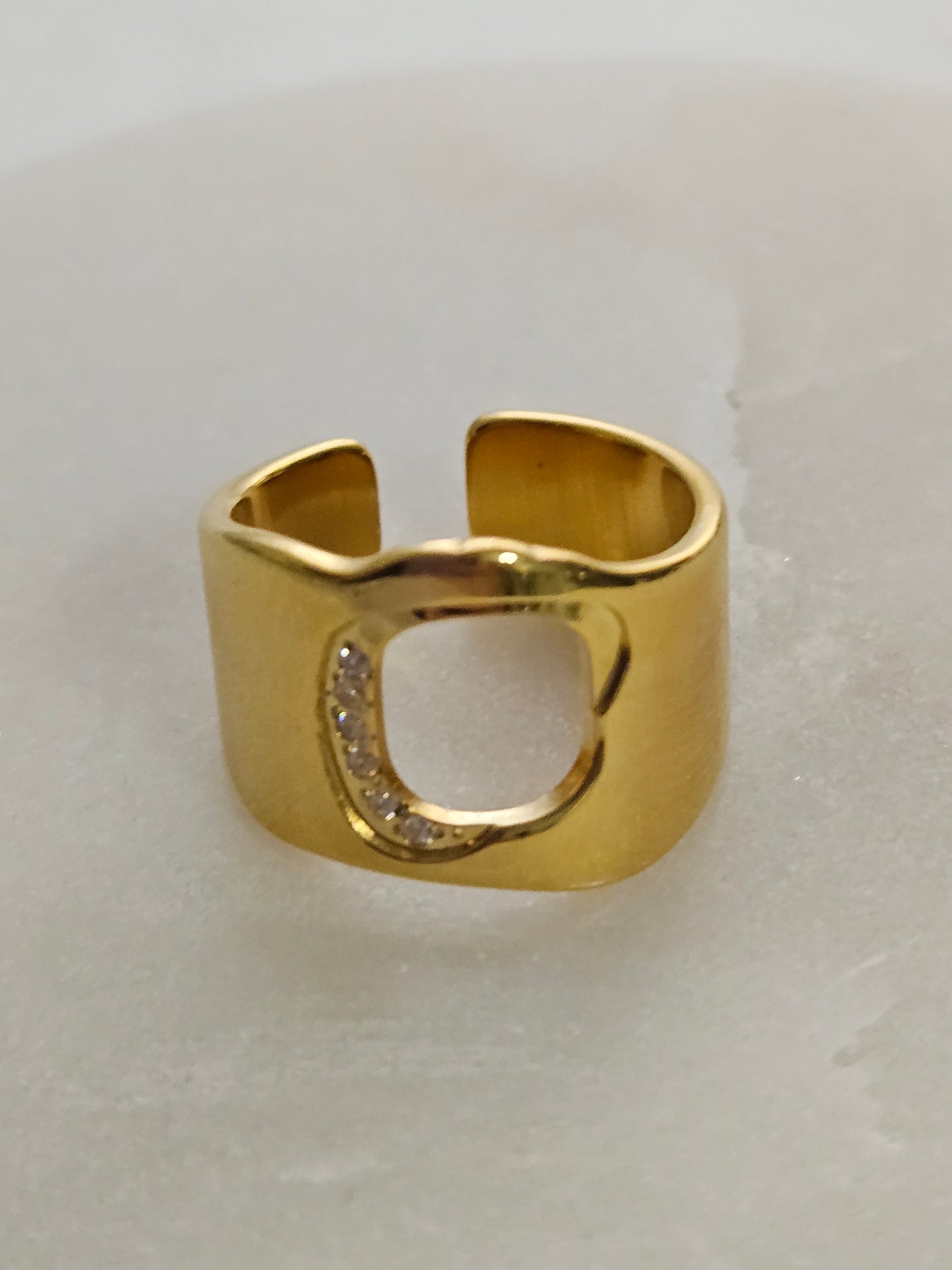 Anuk Ring