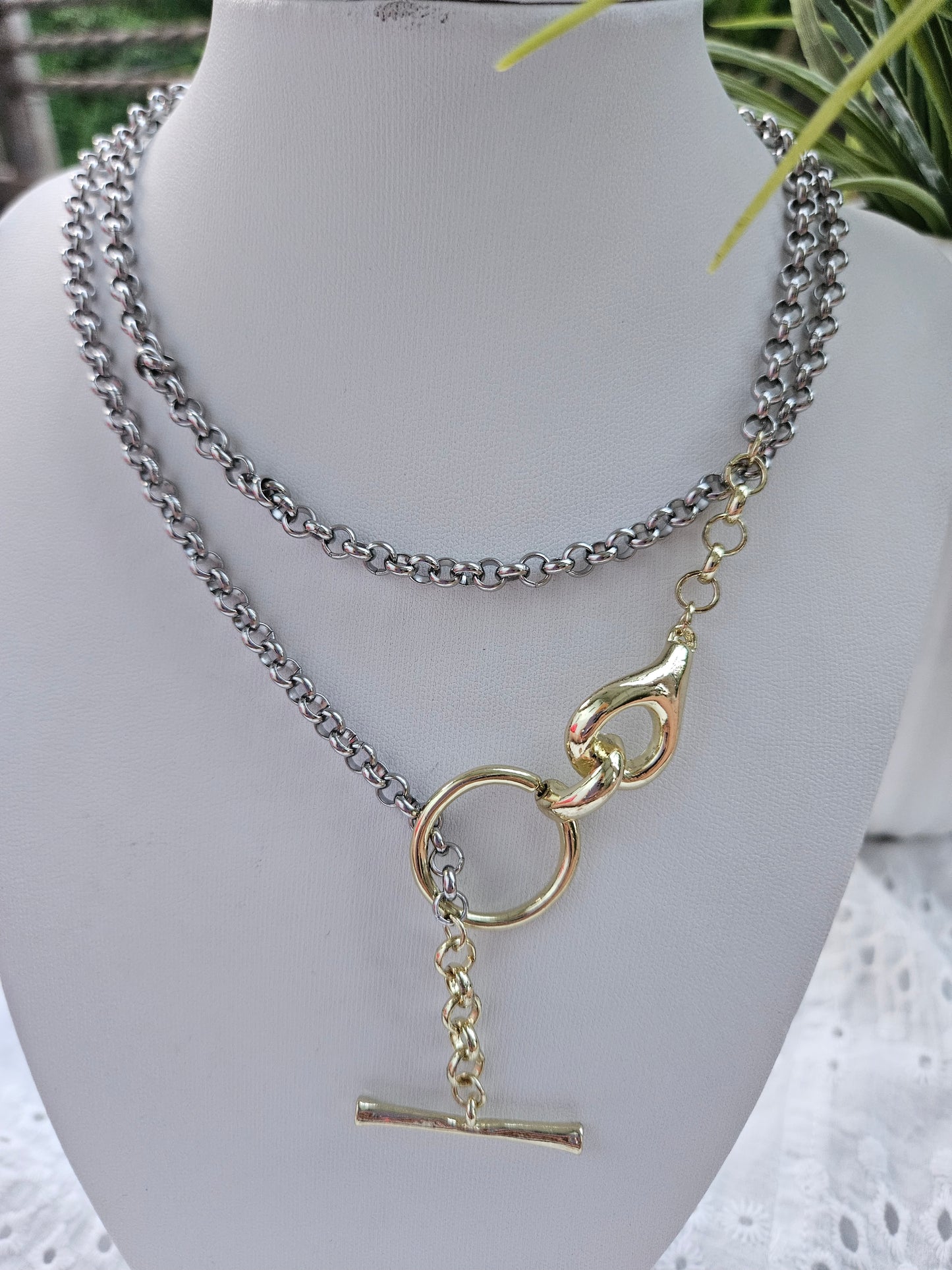 ALEIDA  NECKLACE