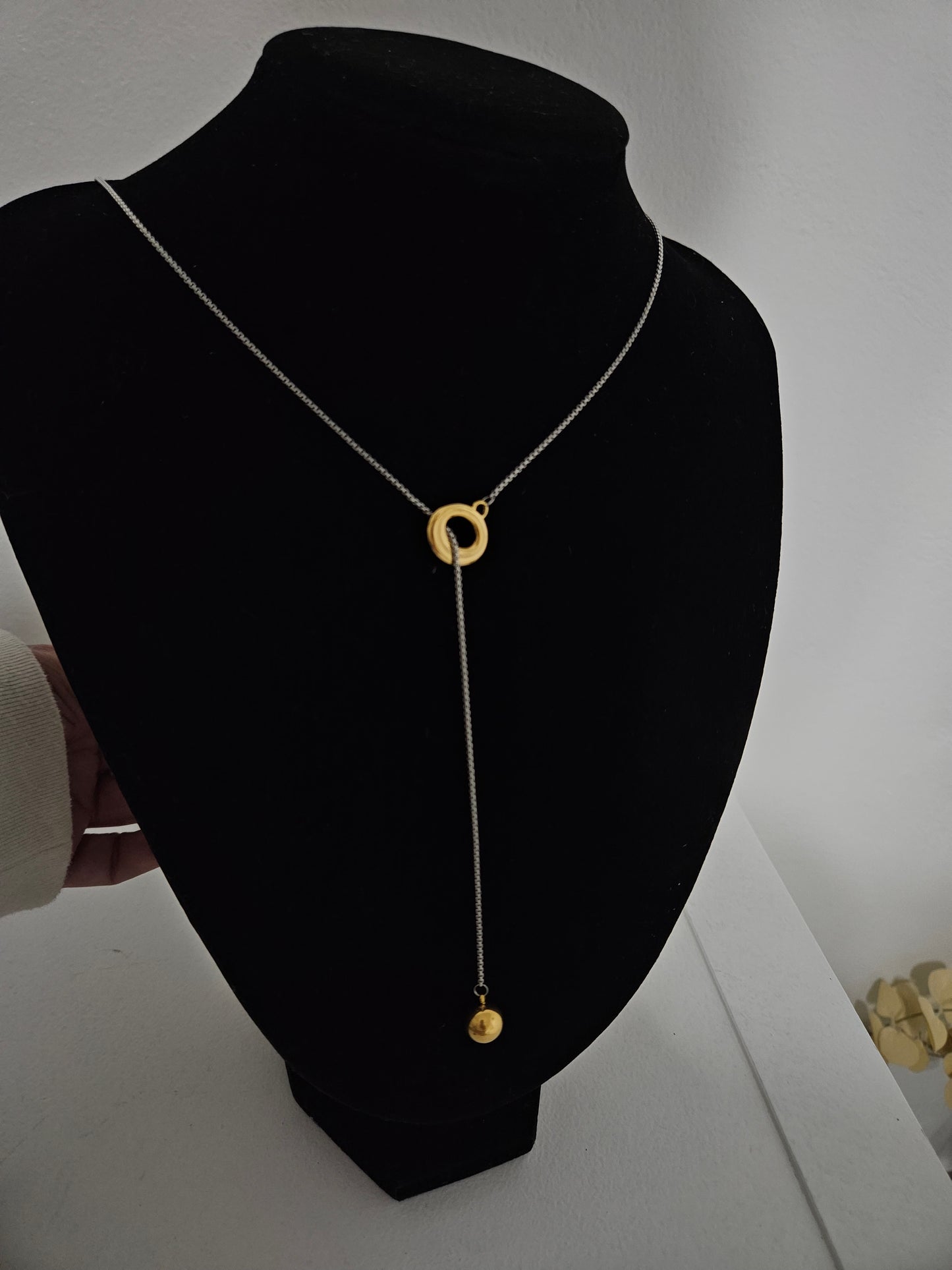 VALENTINA  NECKLACE