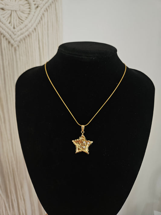 KAROL NECKLACE