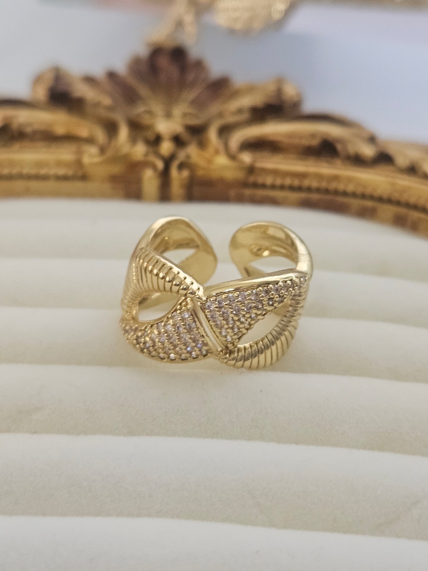 OBY RING