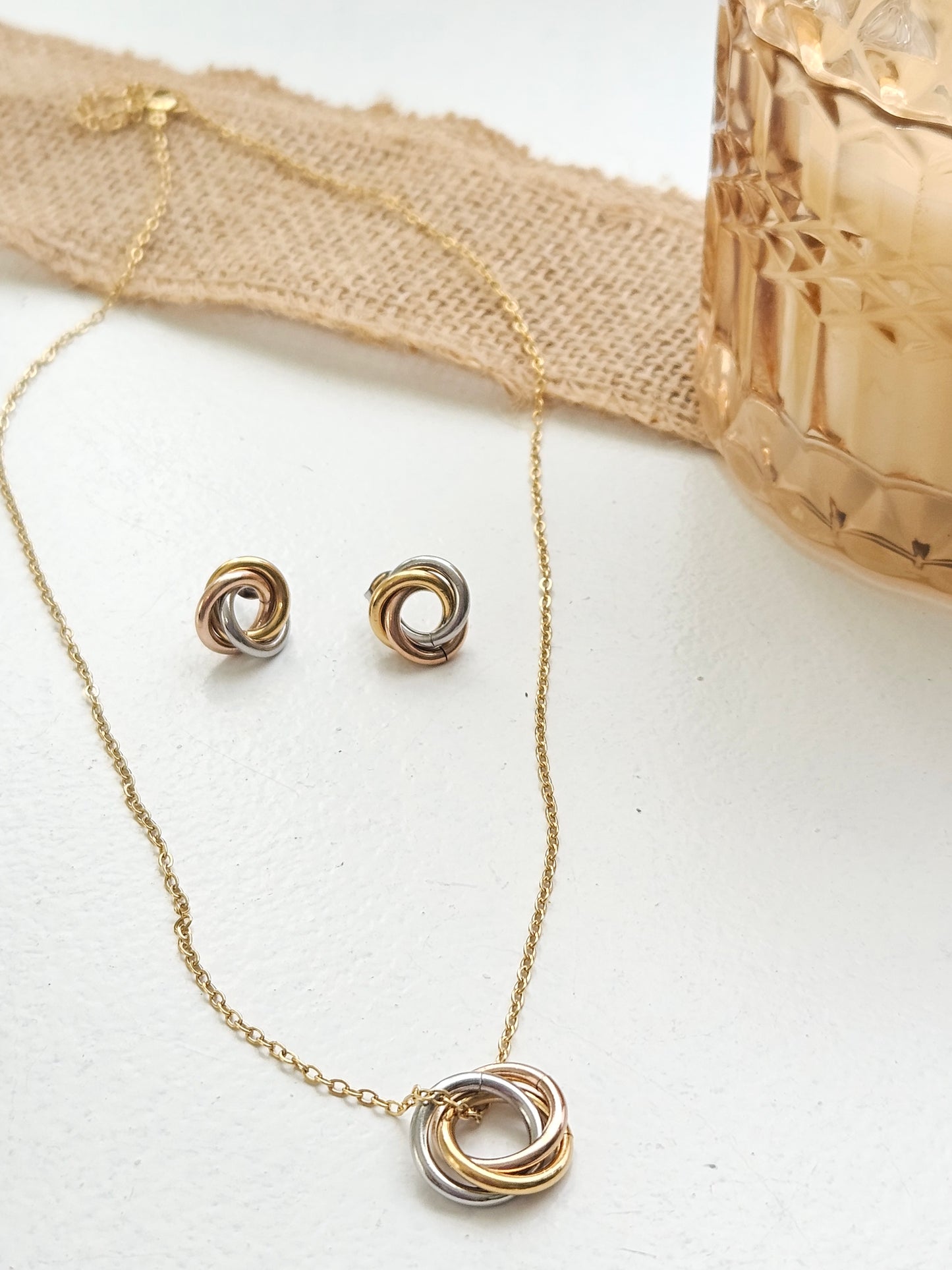 Elegant  Tricolor Set