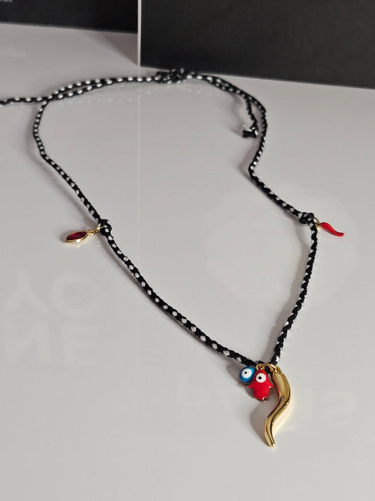 Nacre Necklace