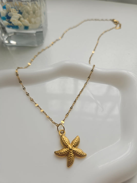 LARA NECKLACE