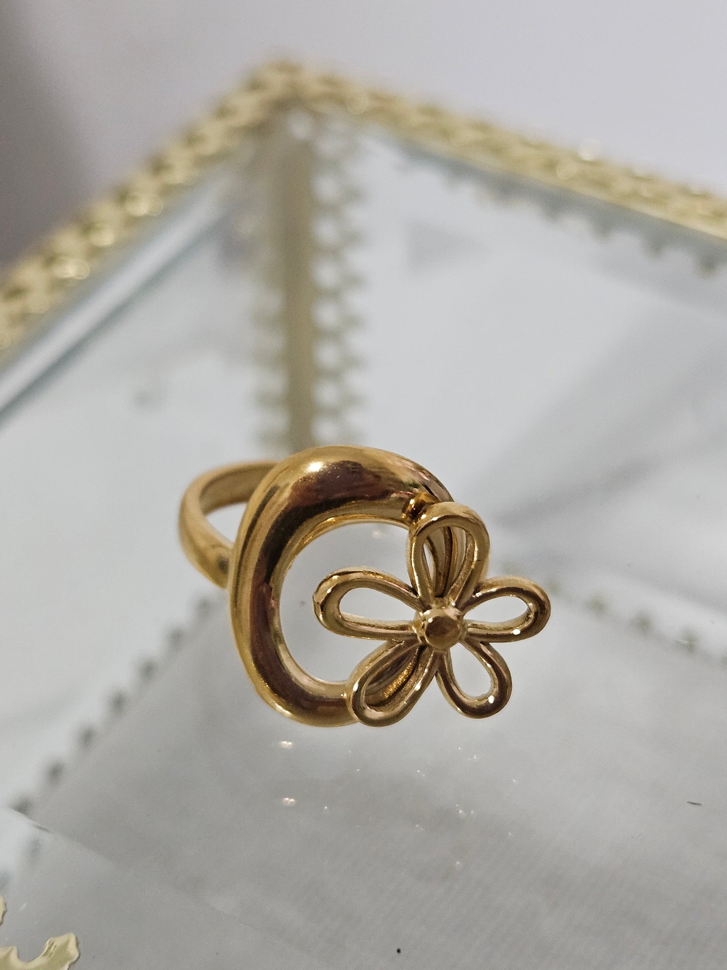 Creative flower Ring