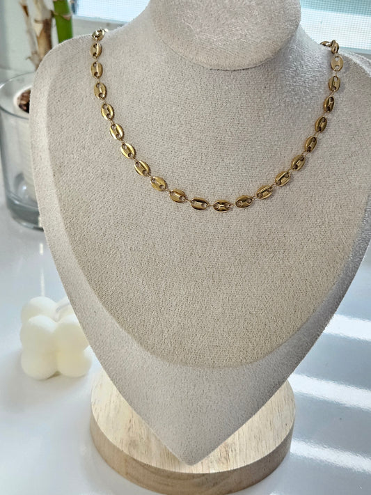AMANDA  Necklace