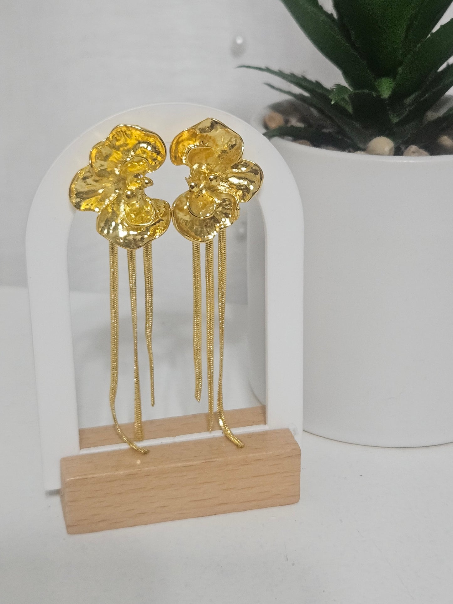 Xamy Gold Earrings