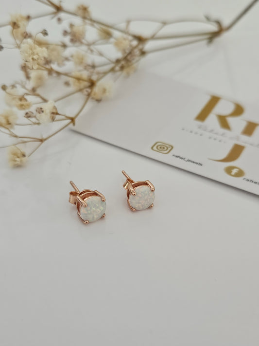 Stud Tornasol Earrings