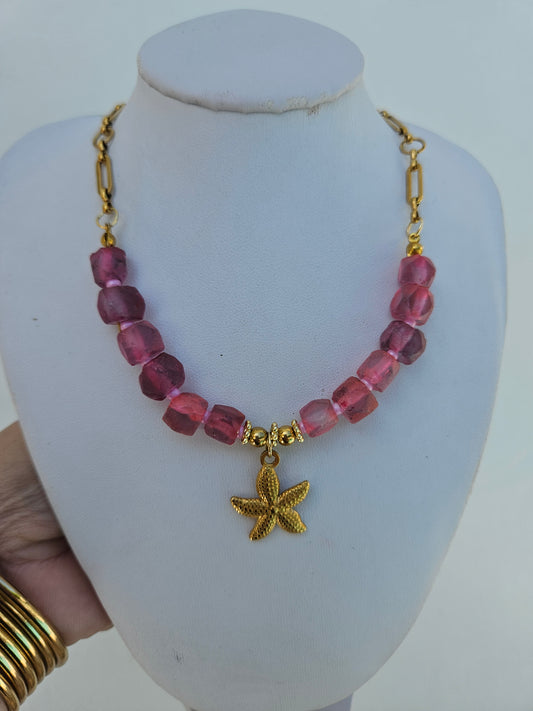 Acnes Necklace