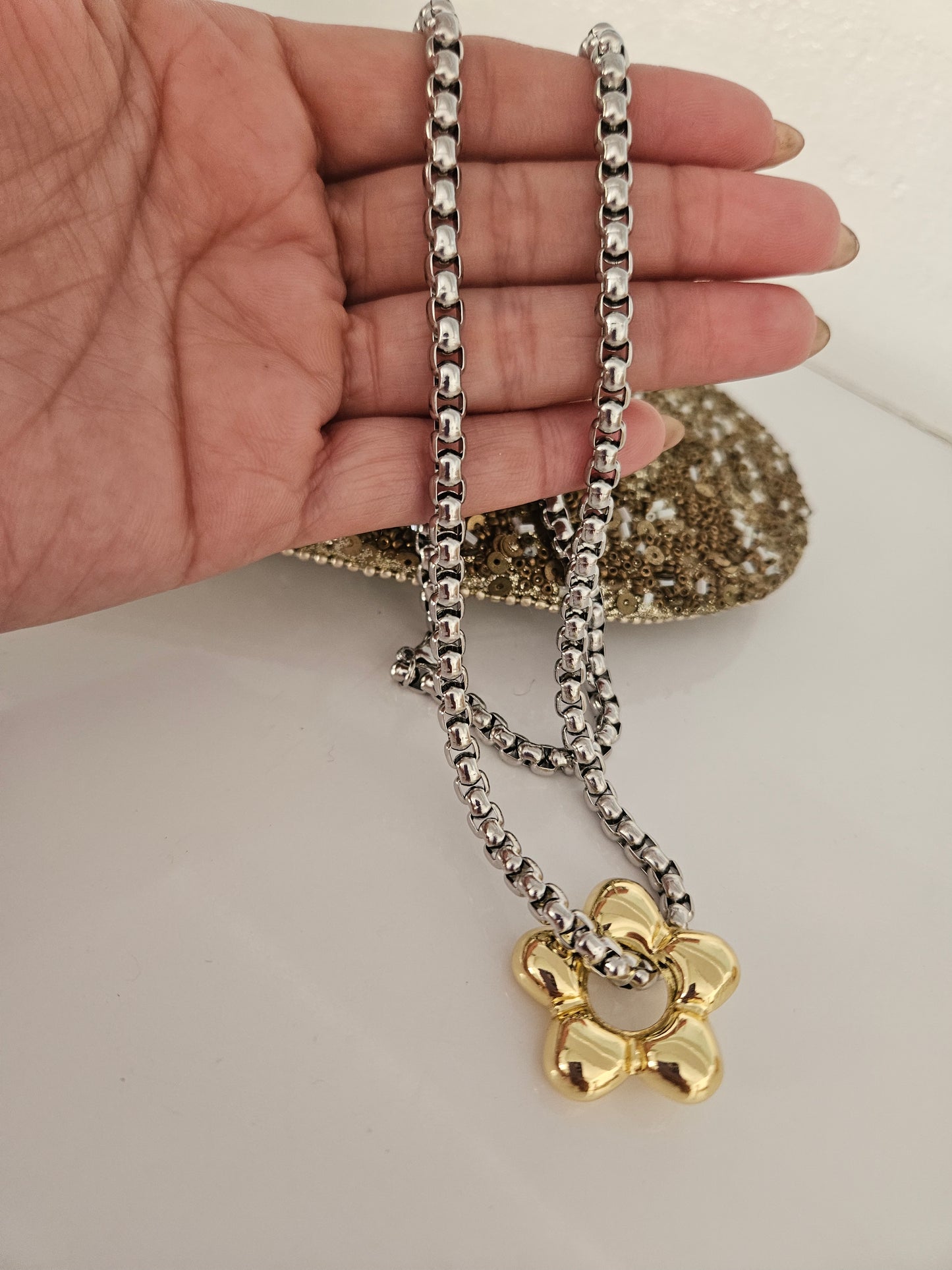 BIANCA NECKLACE