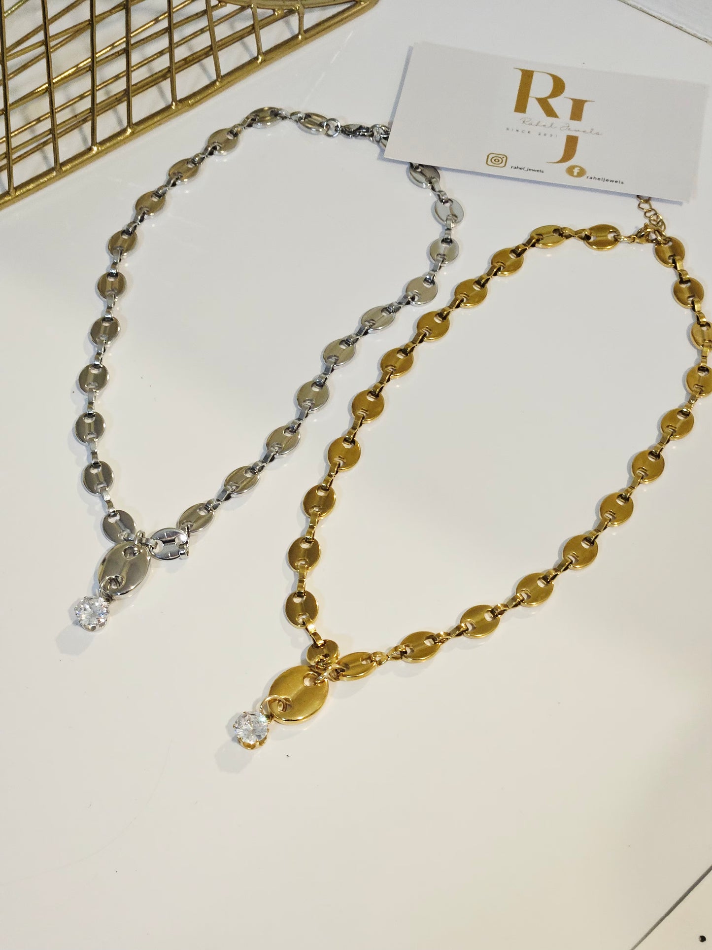 AVA NECKLACE