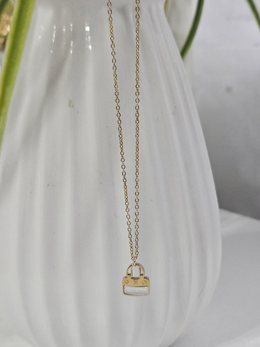 Vimar Necklace