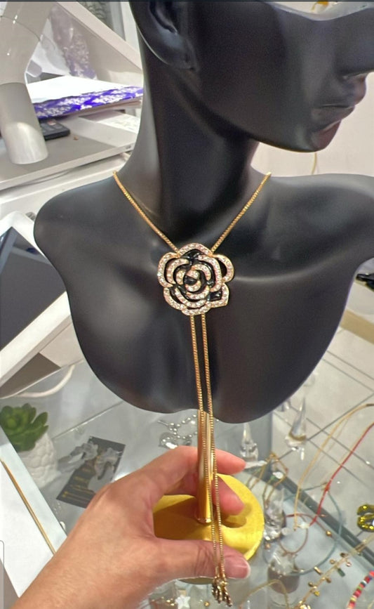 BLACK FLOWER & RINGSTONS